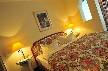Classicflairhotel 3*